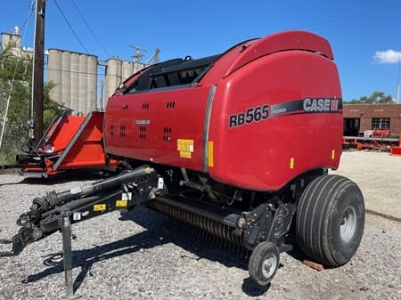 2012 Case RB565 Baler