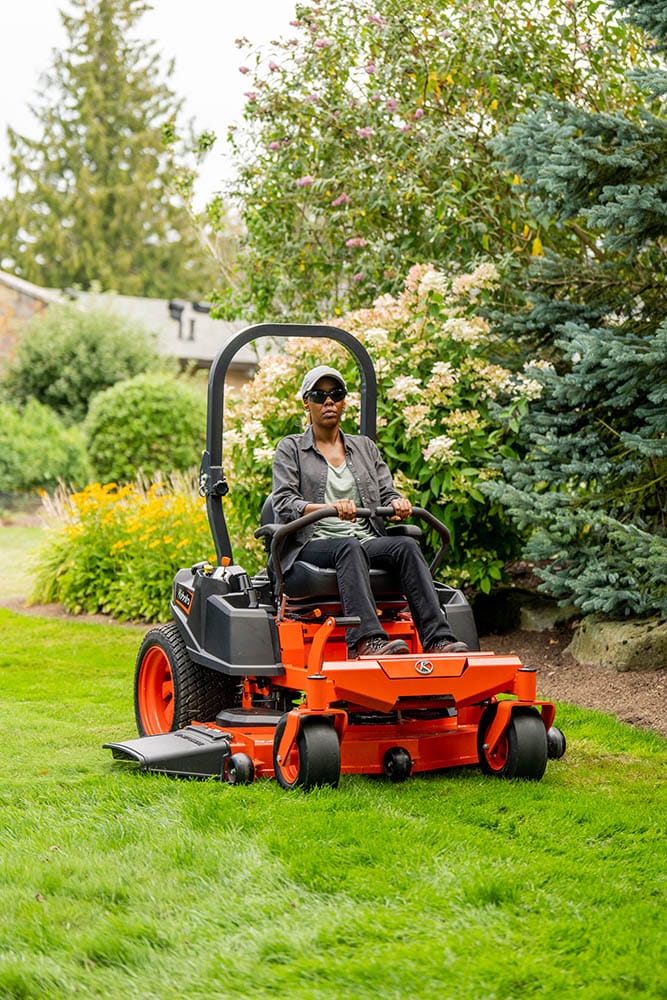 Kubota Z252KW-54 24HP Kawasaki 54″ Cut