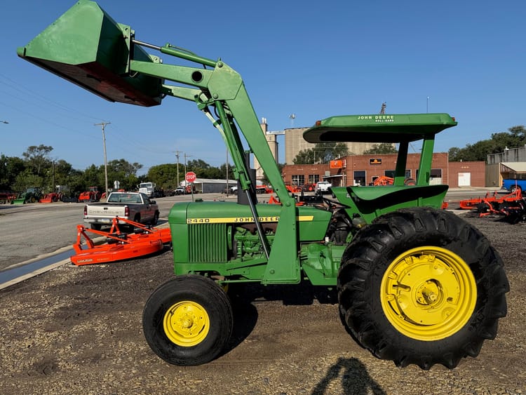 1979 John Deere 2440 2wd 67 PTO Hp with Loader