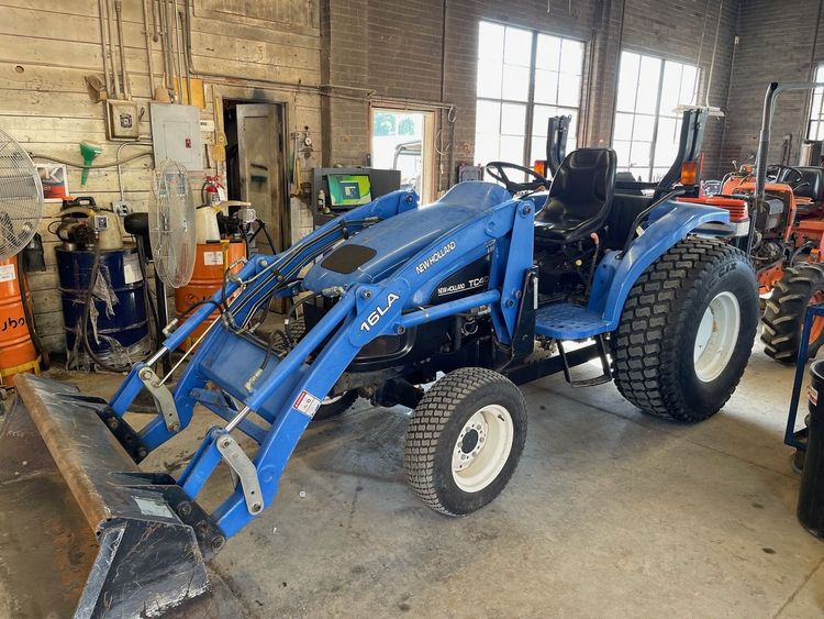 2002 New Holland TC40