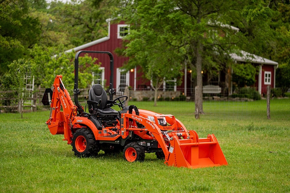BX23S - Ravenscraft Implement, Inc.