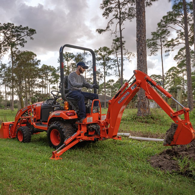 BX23S Tractor Loader Backhoe - Ravenscraft Implement, Inc.
