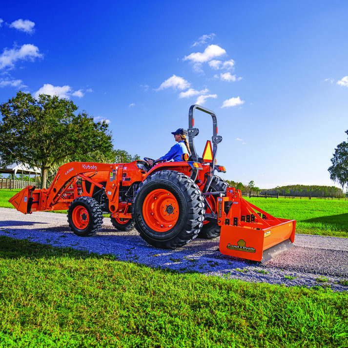 Kubota L4802 Tractor & Loader | Ravenscraft Implement KS